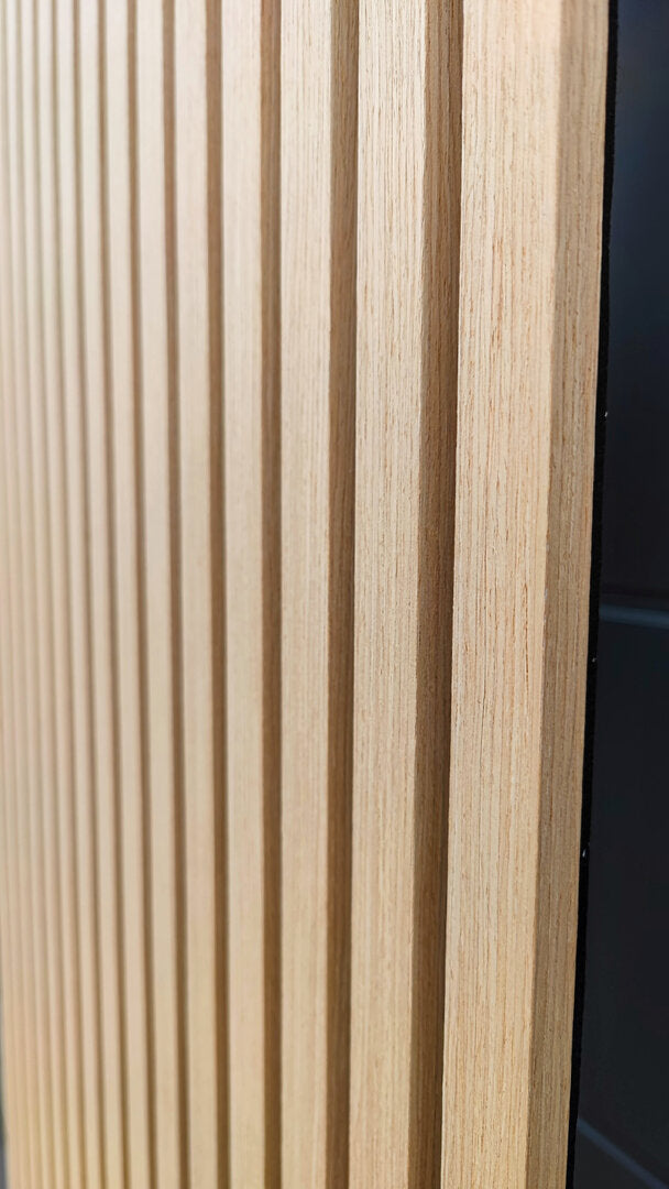 Akustikpaneele Eiche dreiseitig furniert